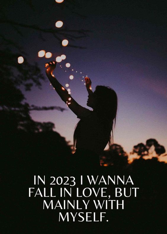 Fall In Love In New Year 2023 - Happy Birthday Wishes, Memes, SMS & Greeting eCard Images