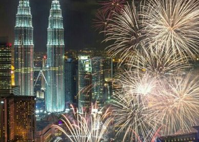 Celebrate the New Year 2024 with These Beautiful HD Wallpapers 1